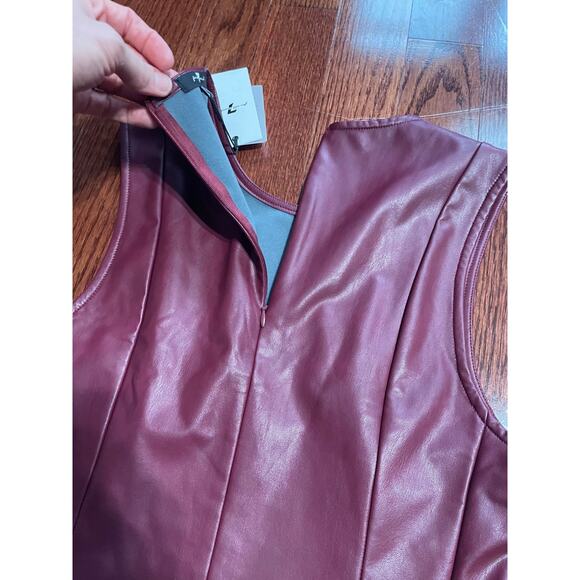 NWT 7 For All Mankind Women Wine Faux Leather Sleeveless Shell  Top Medium - Picture 4 of 8